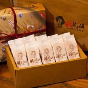 黑米土鳳梨酥(緣親旺梨小鎮有限公司)