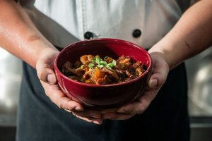 一斤肉牛肉爐_全國麗園大飯店